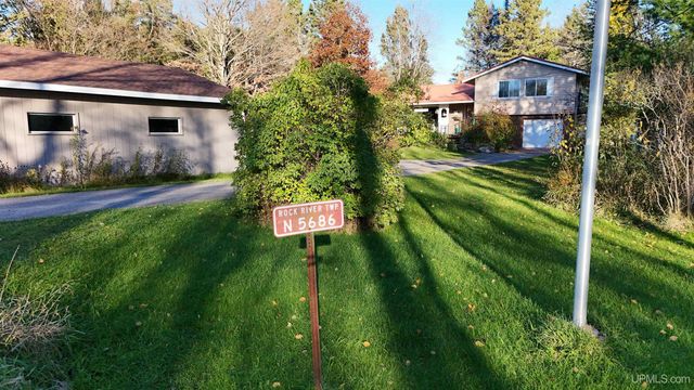 N5686 Jarvinen Road, Eben Junction, MI 49825