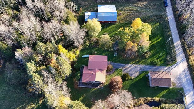 N5686 Jarvinen Road, Eben Junction, MI 49825