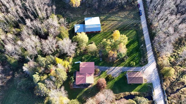 N5686 Jarvinen Road, Eben Junction, MI 49825