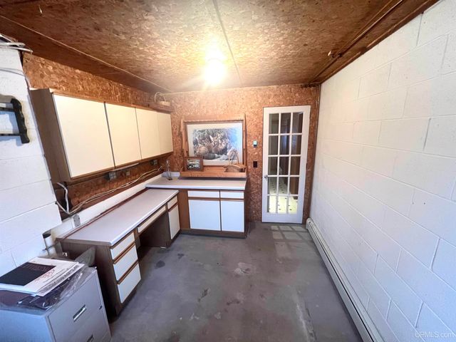 N5686 Jarvinen Road, Eben Junction, MI 49825