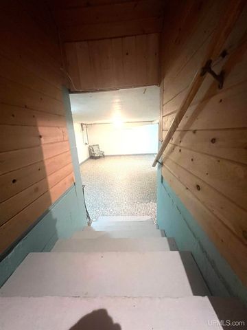 N5686 Jarvinen Road, Eben Junction, MI 49825