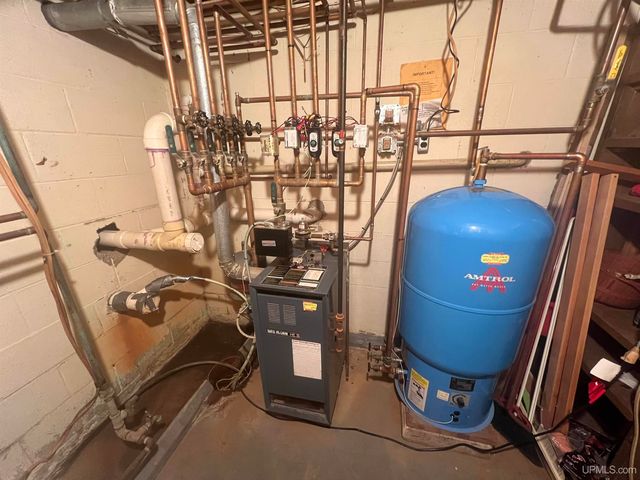 N5686 Jarvinen Road, Eben Junction, MI 49825