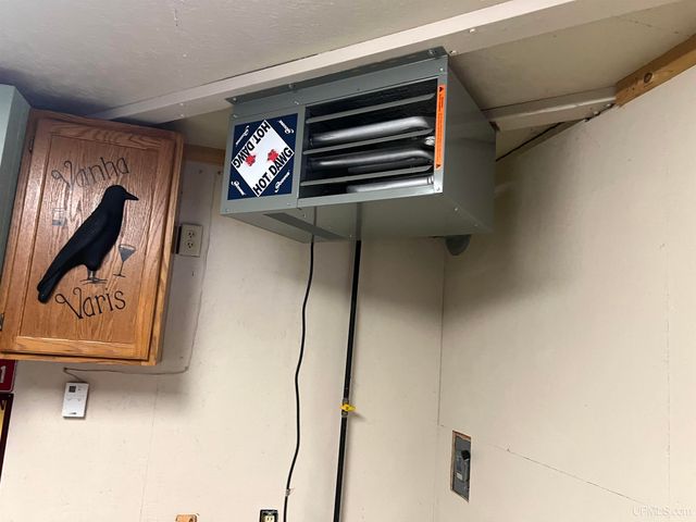 N5686 Jarvinen Road, Eben Junction, MI 49825