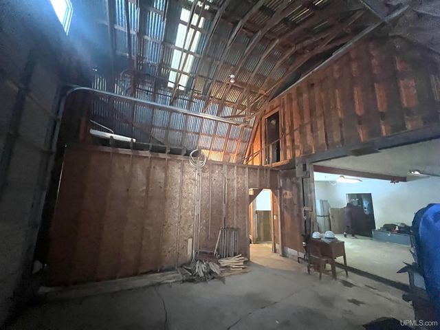 N5686 Jarvinen Road, Eben Junction, MI 49825