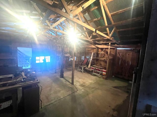 N5686 Jarvinen Road, Eben Junction, MI 49825