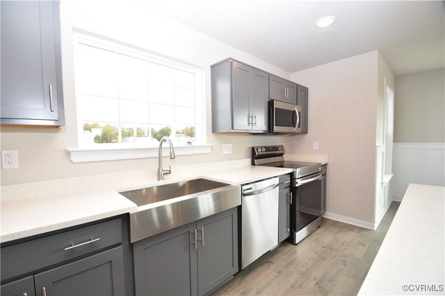 8209 Grantham Woods Way, Henrico, VA 23231