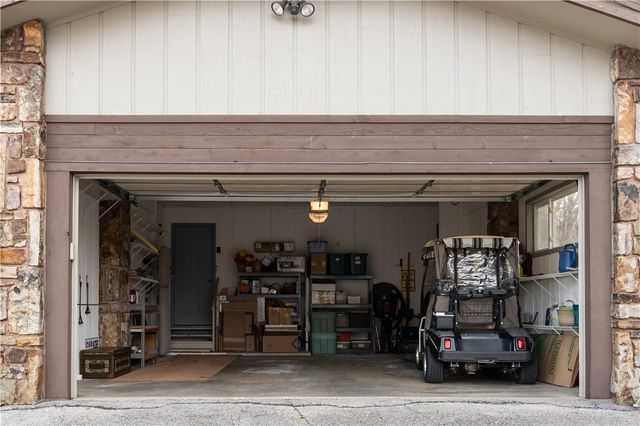 11 Fairway Drive, Bella Vista, AR 72714