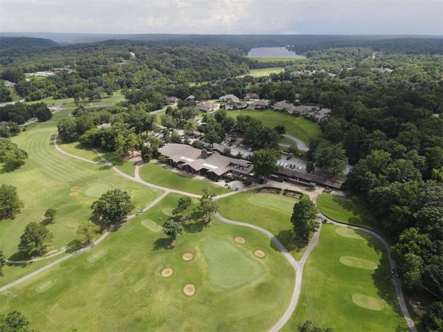 11 Fairway Drive, Bella Vista, AR 72714