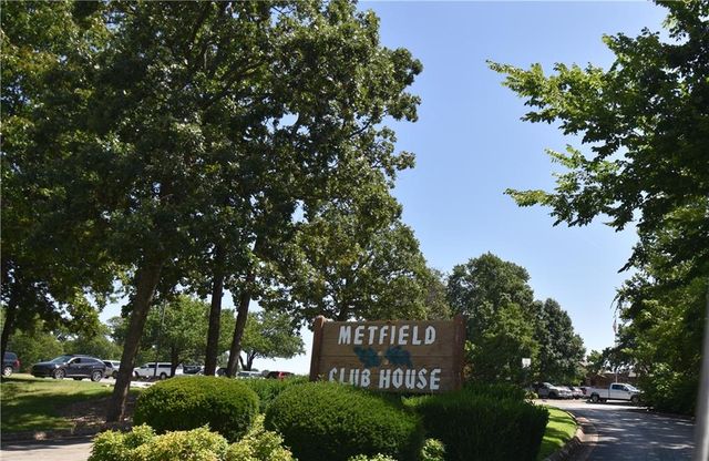 11 Fairway Drive, Bella Vista, AR 72714