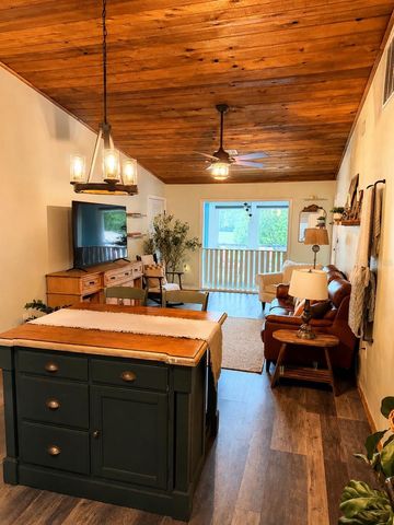9100 DEBBIE LANE, Hudson, FL 34669