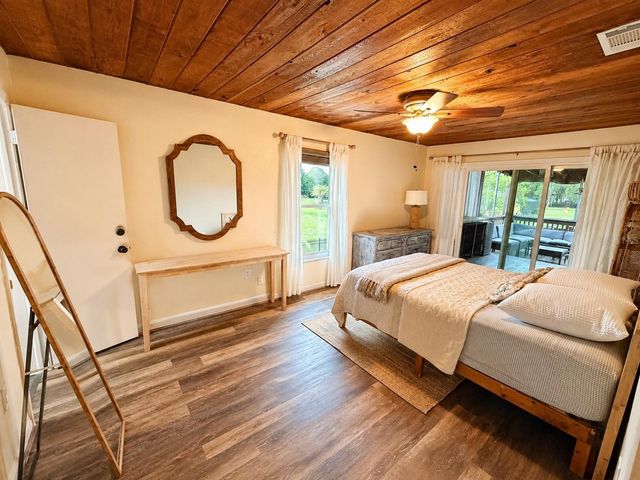 9100 DEBBIE LANE, Hudson, FL 34669