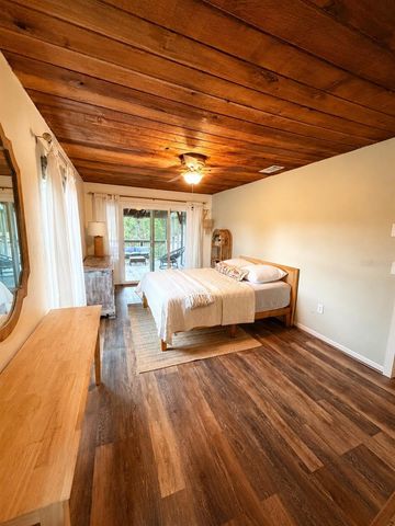 9100 DEBBIE LANE, Hudson, FL 34669