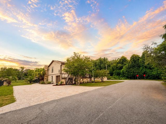 9100 DEBBIE LANE, Hudson, FL 34669