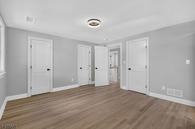642 Roosevelt St, Westfield Town, NJ 07090