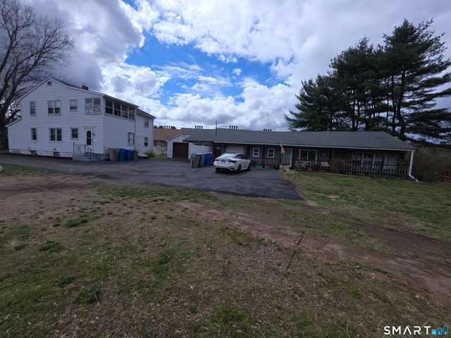 305 Redstone Hill Road, Bristol, CT 06010