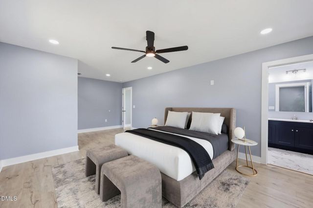 1118 Border Street, Burlington, NC 27217