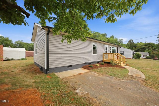 1118 Border Street, Burlington, NC 27217