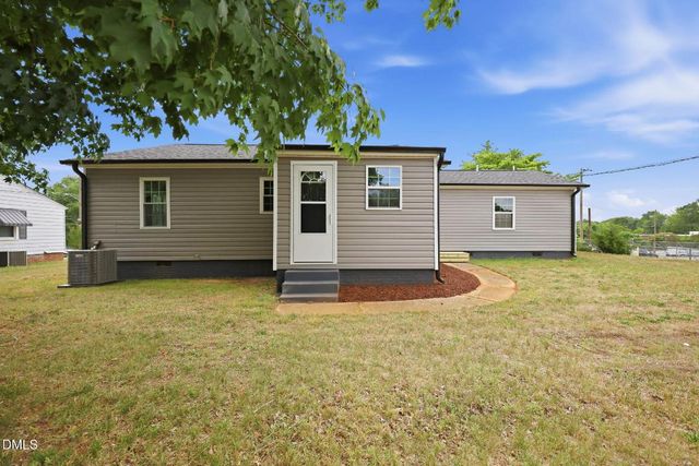 1118 Border Street, Burlington, NC 27217