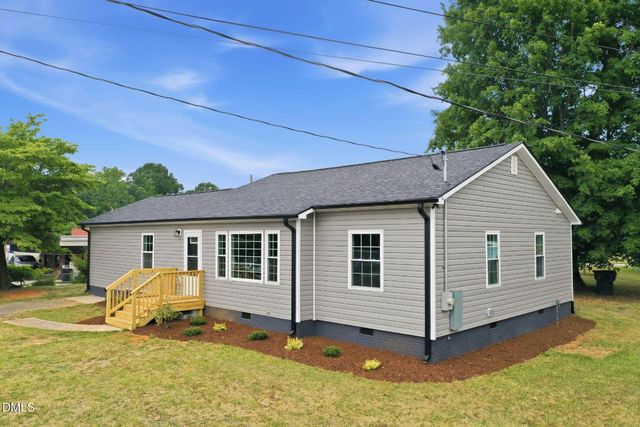 1118 Border Street, Burlington, NC 27217