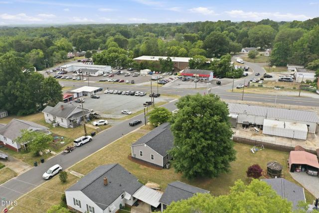 1118 Border Street, Burlington, NC 27217