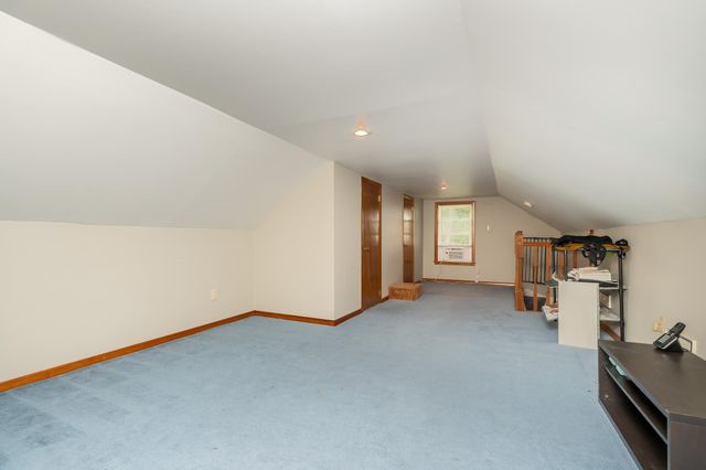 411 3rd Avenue W, Shakopee, MN 55379