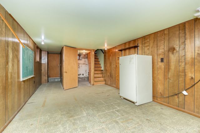 411 3rd Avenue W, Shakopee, MN 55379