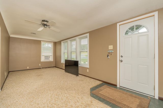 411 3rd Avenue W, Shakopee, MN 55379