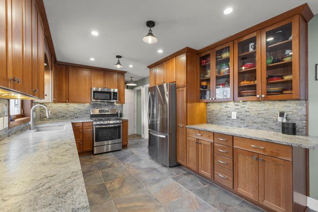 4042 Vincent Ave N, Minneapolis, MN 55412