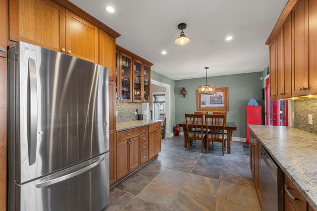 4042 Vincent Ave N, Minneapolis, MN 55412