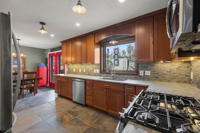 4042 Vincent Ave N, Minneapolis, MN 55412