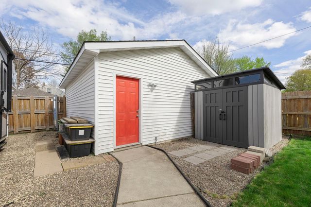 4042 Vincent Ave N, Minneapolis, MN 55412