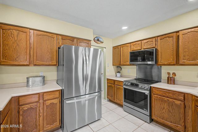 2943 E REDWOOD Lane, Phoenix, AZ 85048