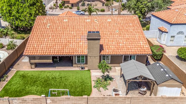 2943 E REDWOOD Lane, Phoenix, AZ 85048