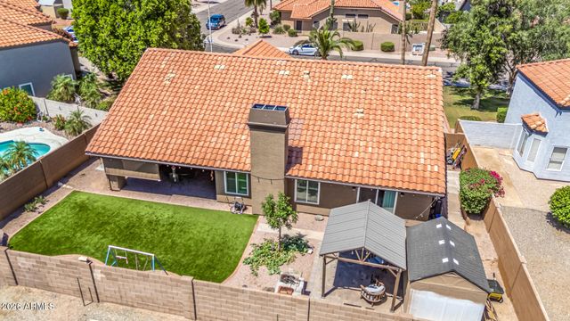 2943 E REDWOOD Lane, Phoenix, AZ 85048