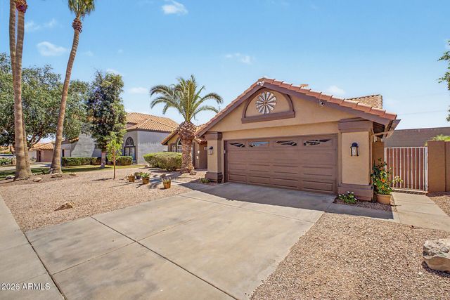 2943 E REDWOOD Lane, Phoenix, AZ 85048