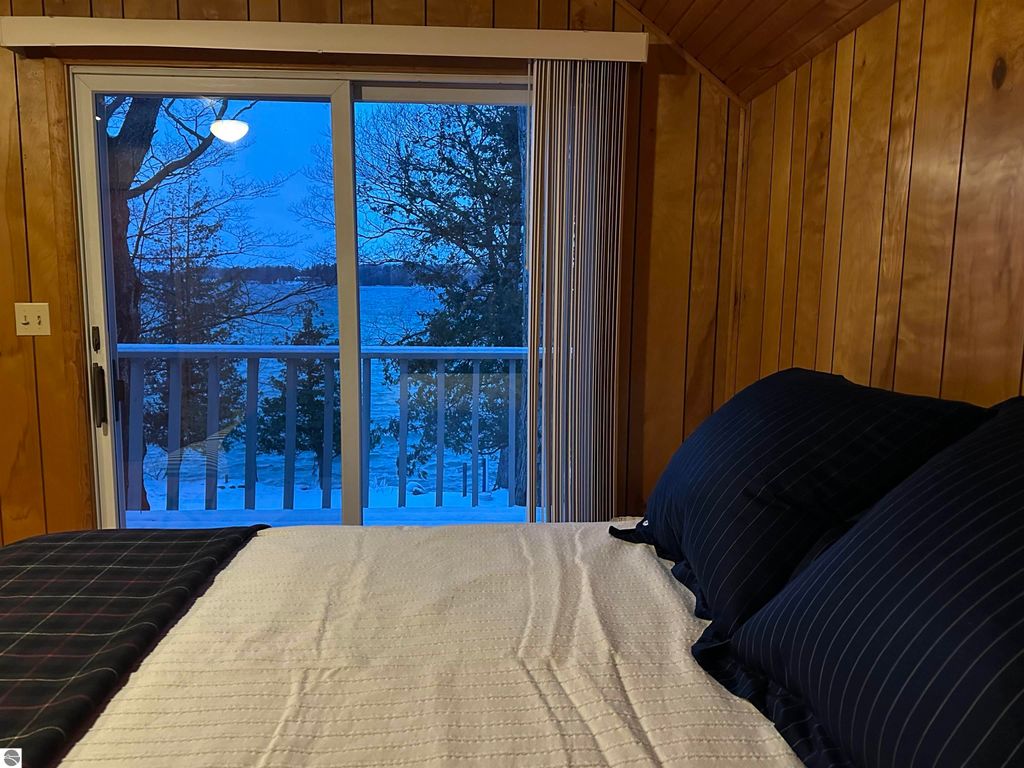 Image 13 of property listing at 7780 Elk Tip Drive, Rapid City, MI 49676