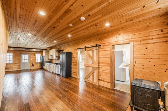 8137 Shoals Branch Rd, Primm Springs, TN 38476