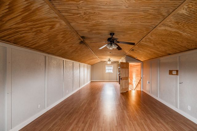 8137 Shoals Branch Rd, Primm Springs, TN 38476