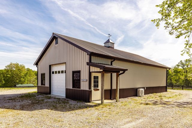 8137 Shoals Branch Rd, Primm Springs, TN 38476