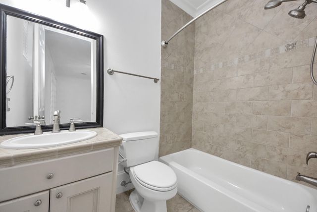 2314 Dorrington Street C, Houston, TX 77030