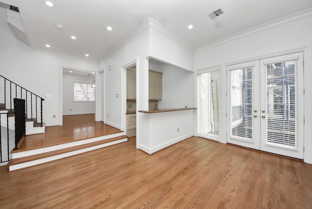 2314 Dorrington Street C, Houston, TX 77030