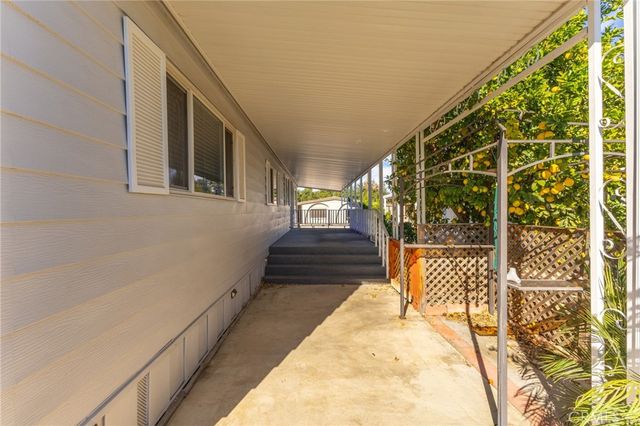 601 N Kirby 246, Hemet, CA 92545