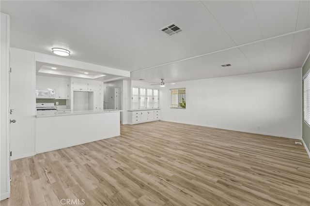 601 N Kirby 246, Hemet, CA 92545