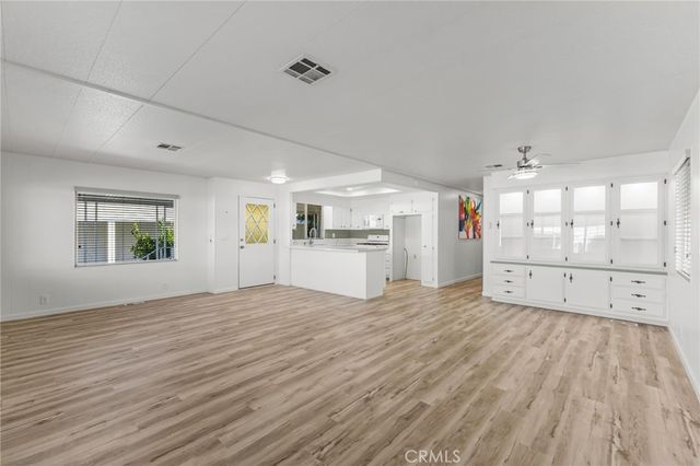 601 N Kirby 246, Hemet, CA 92545