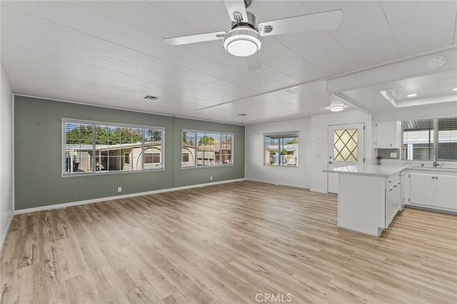 601 N Kirby 246, Hemet, CA 92545