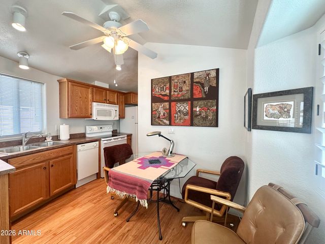 111 S GREENFIELD Road 200, Mesa, AZ 85206