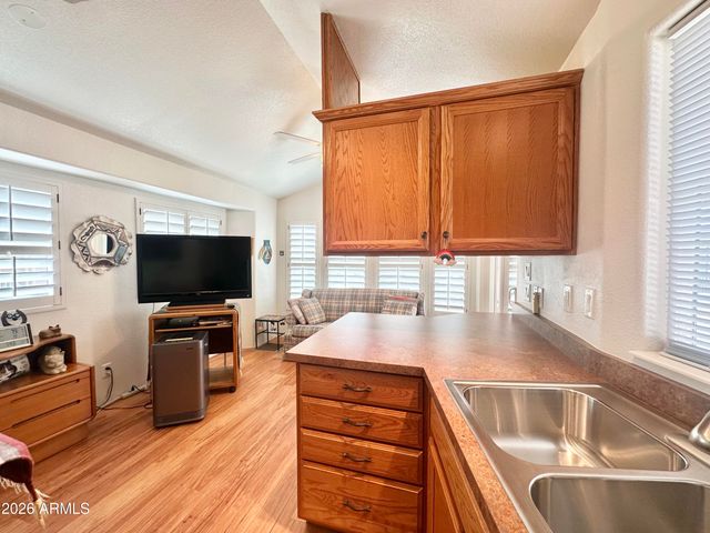 111 S GREENFIELD Road 200, Mesa, AZ 85206