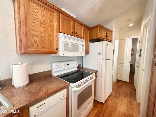 111 S GREENFIELD Road 200, Mesa, AZ 85206