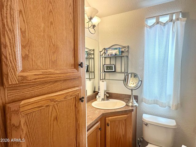 111 S GREENFIELD Road 200, Mesa, AZ 85206