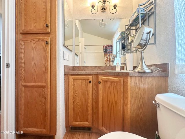 111 S GREENFIELD Road 200, Mesa, AZ 85206